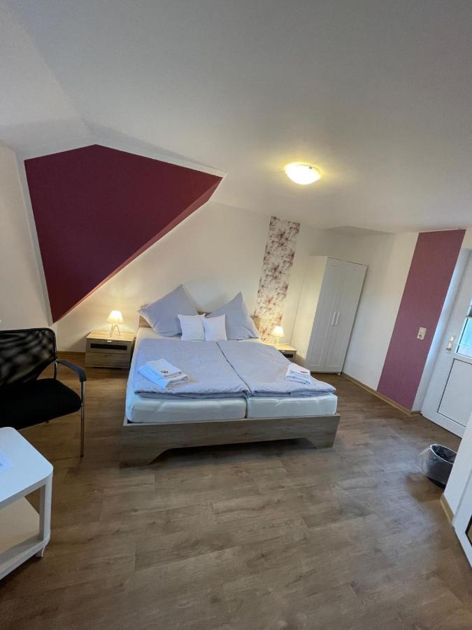 Gaestehaus Zum Surgrund Cuxhaven Esterno foto